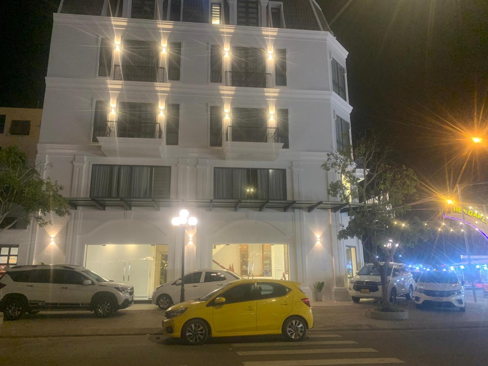 Ha Hung Panorama Hotel ฮาเตียน ภายนอก รูปภาพ