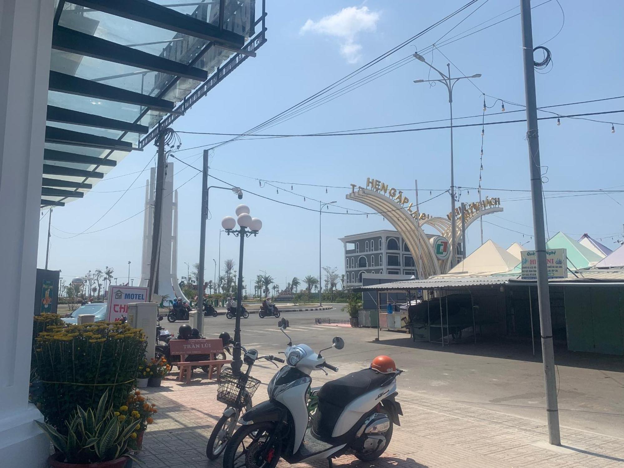 Ha Hung Panorama Hotel ฮาเตียน ภายนอก รูปภาพ