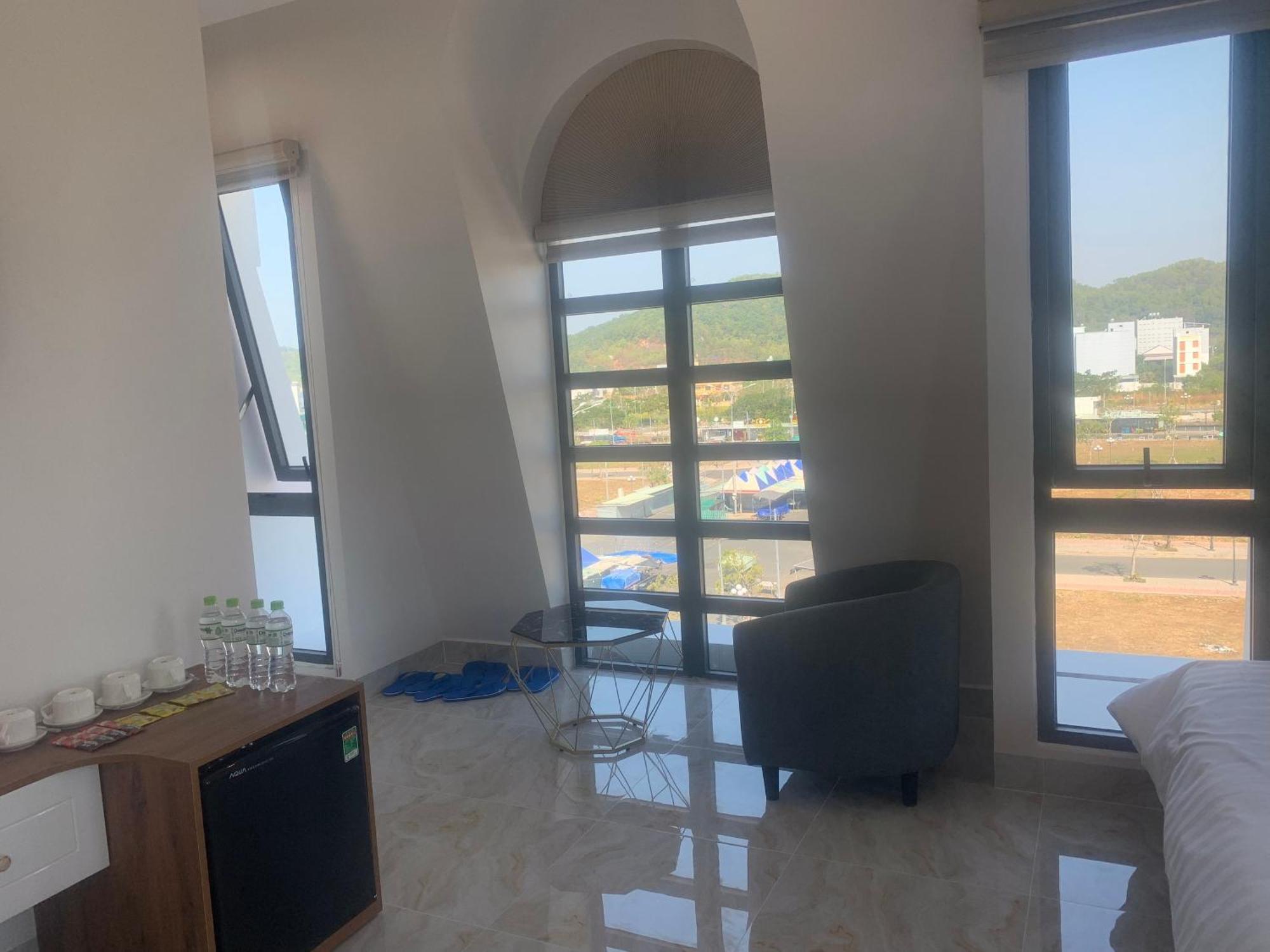 Ha Hung Panorama Hotel ฮาเตียน ภายนอก รูปภาพ