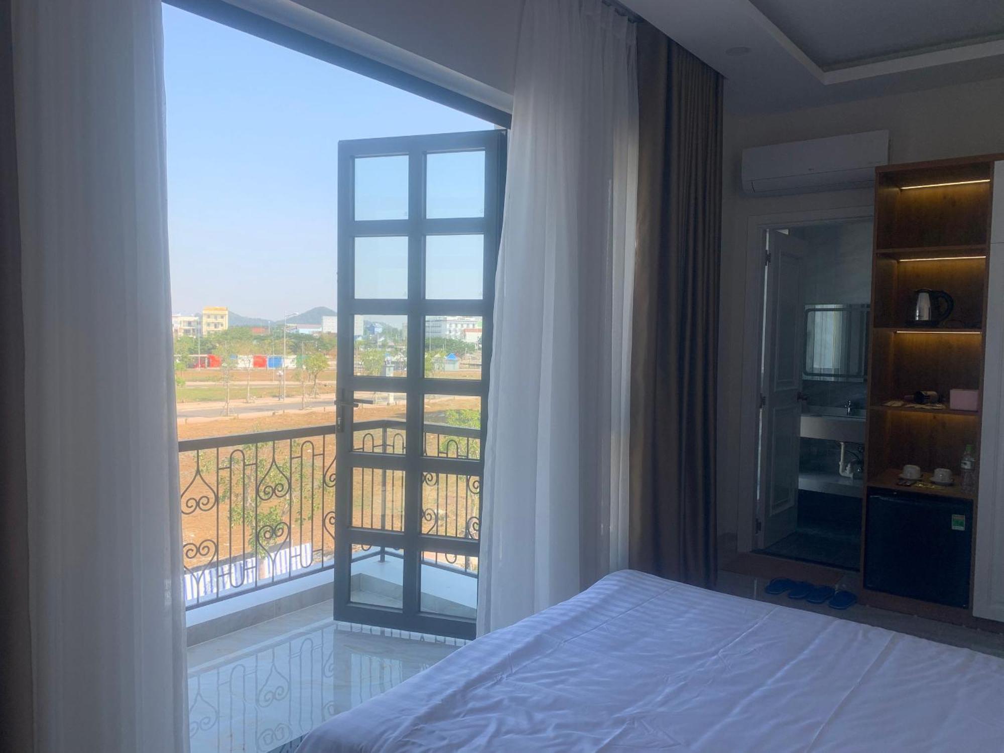 Ha Hung Panorama Hotel ฮาเตียน ภายนอก รูปภาพ